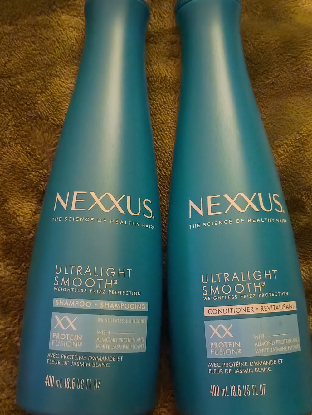 Nexxus Ultralight Smooth Body Wash Set - Teal